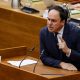 de-las-oposiciones-al-traslado:-asi-ha-defendido-el-presidente-valenciano-el-puesto-de-su-pareja