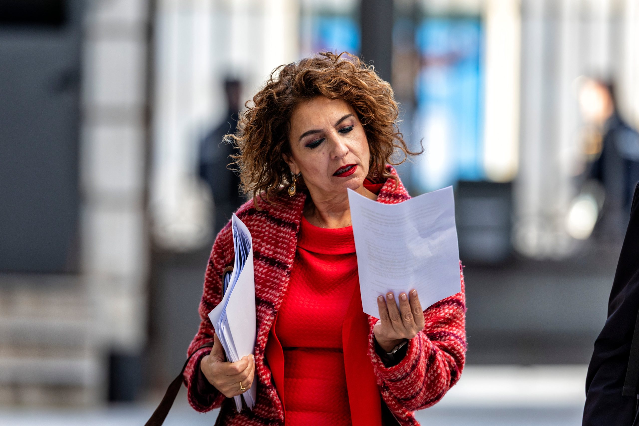 el-gobierno-despide-a-montero-entre-aplausos:-“tenemos-que-sacar-a-medio-millon-de-votantes-que-se-quedan-en-casa”