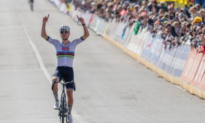 tadej-pogacar-consigue-su-tercer-tour-de-flandes-doblegando-la-resistencia-de-mathieu-van-der-poel