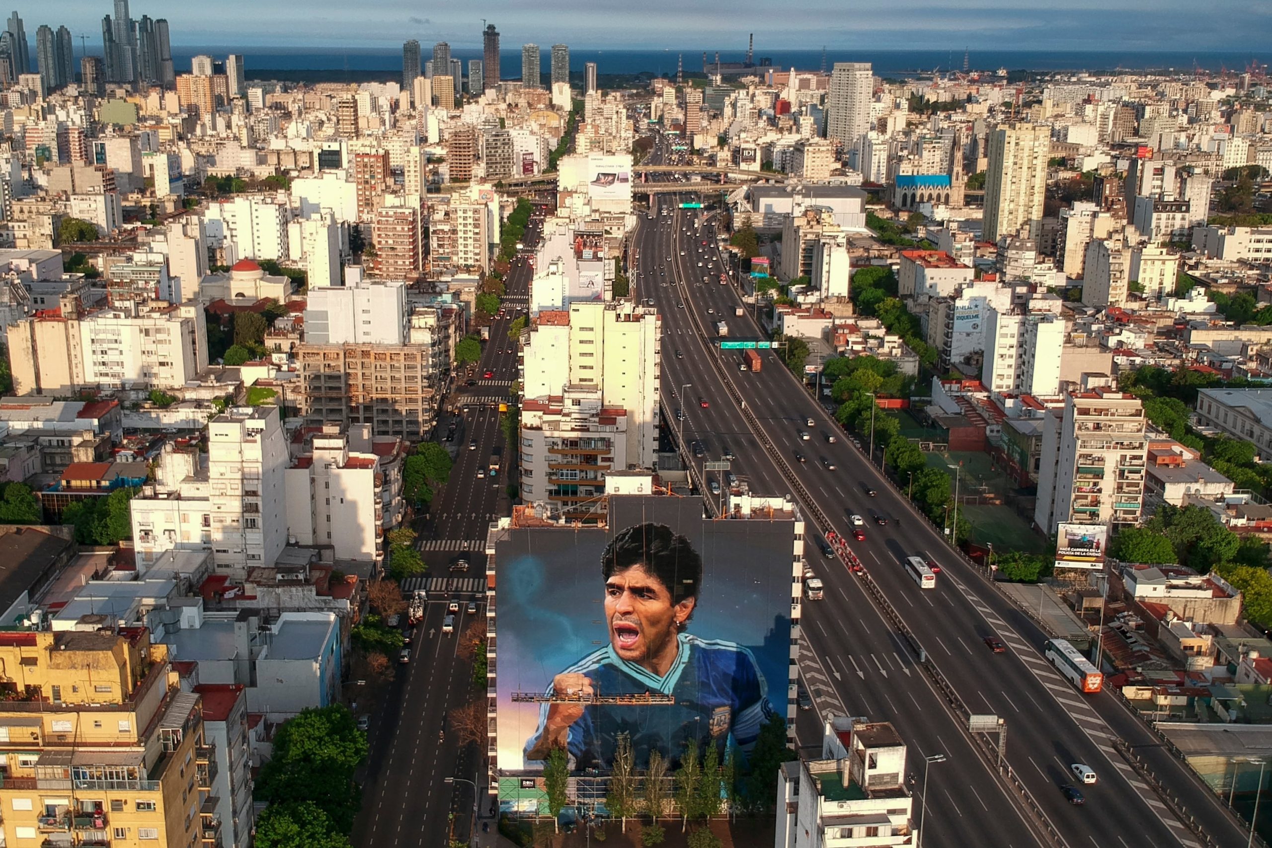 la-justicia-argentina-inicia-un-nuevo-juicio-por-la-muerte-de-diego-maradona