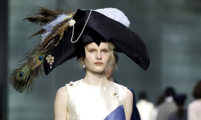 armaduras,-transparencias-y-romanticismo:-todo-lo-que-vimos-en-080-barcelona-fashion