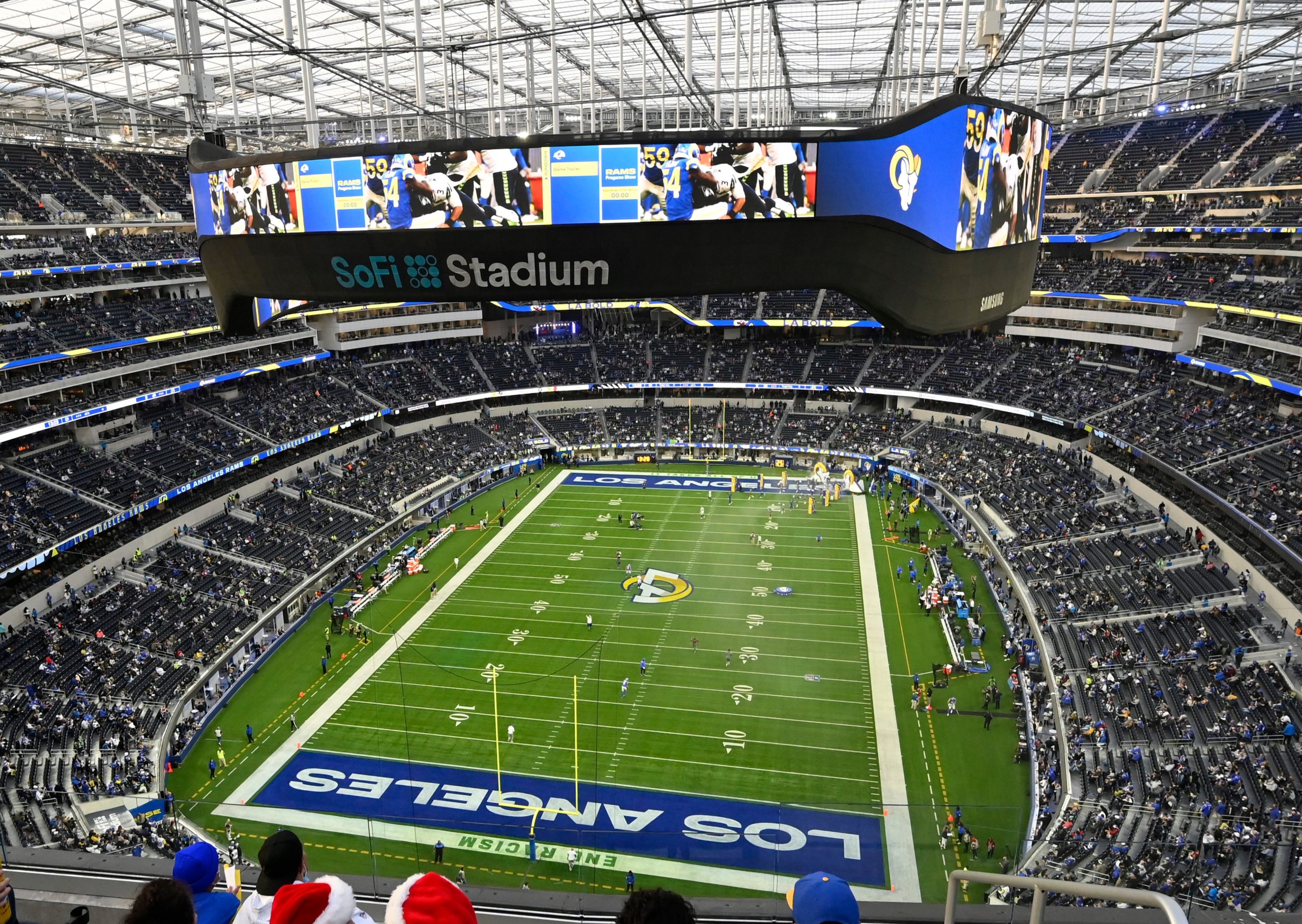 el-estadio-de-los-angeles-donde-iran-jugara-el-mundial-comienza-con-el-marcador-en-contra