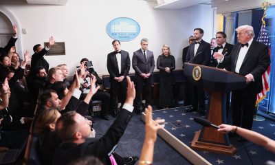 trump,-evacuado-ileso-de-la-cena-de-corresponsales-de-la-casa-blanca-tras-un-tiroteo