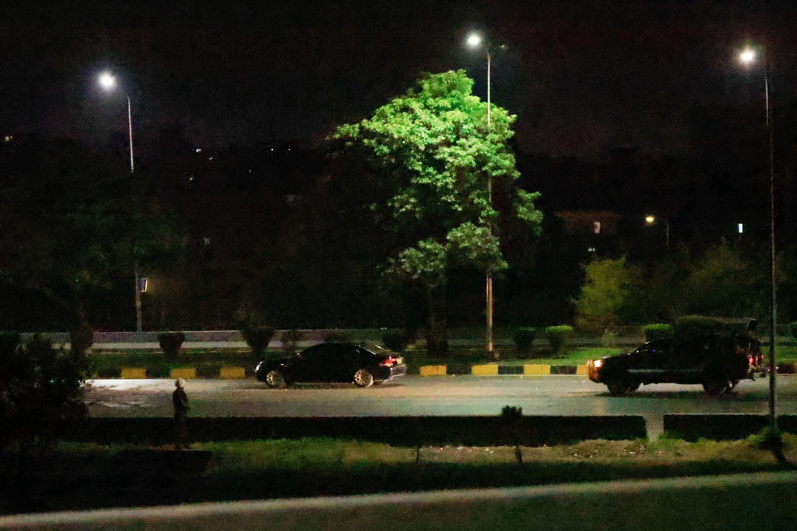 el-negociador-irani-regresa-a-pakistan-entre-esfuerzos-para-revivir-las-negociaciones-con-estados-unidos