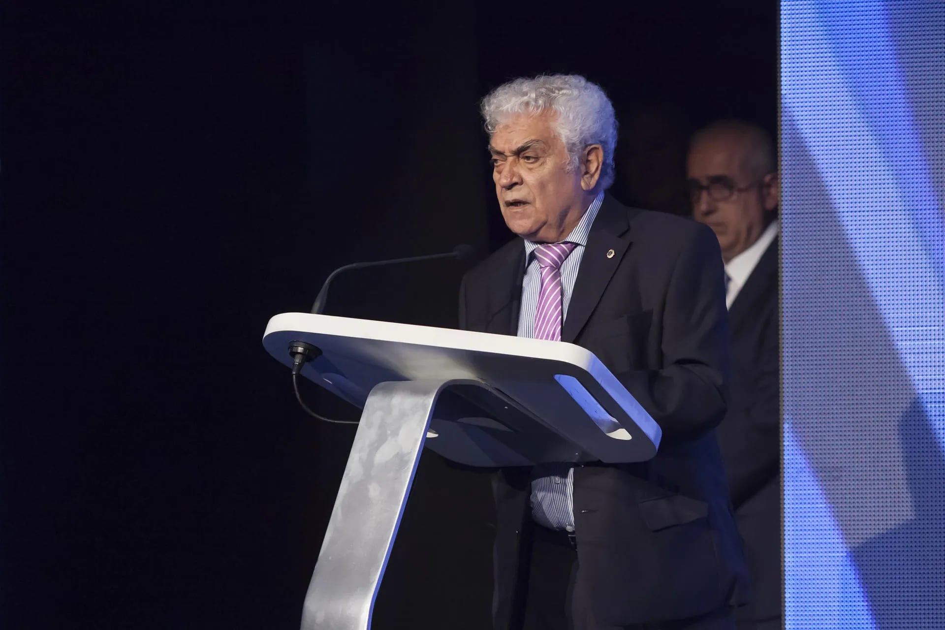 muere-el-periodista-jose-antonio-pardellas,-autor-de-la-coletilla-“una-hora-menos-en-canarias”