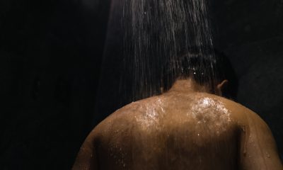 does-showering-in-the-dark-help-improve-sleep?-here’s-what-the-science-says