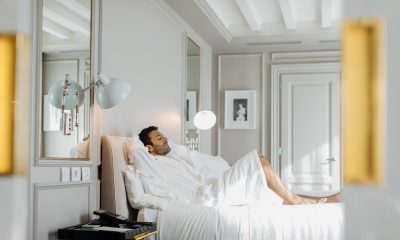 why-do-luxury-hotels-smell-so-good?