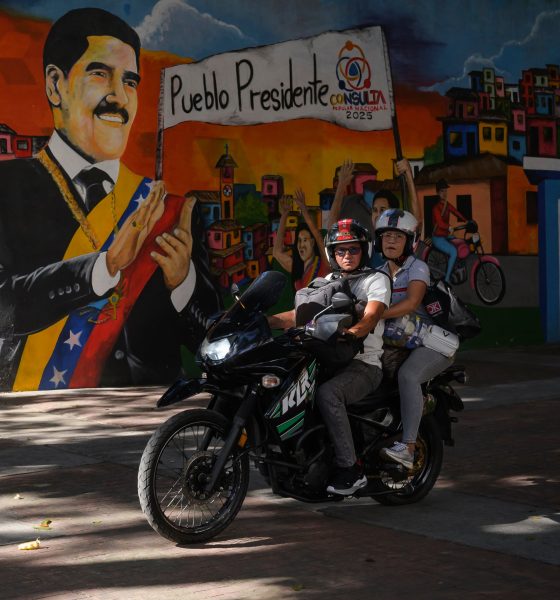 venezuela-through-the-polls:-venezuelans-trust-chevron-more-than-their-own-president