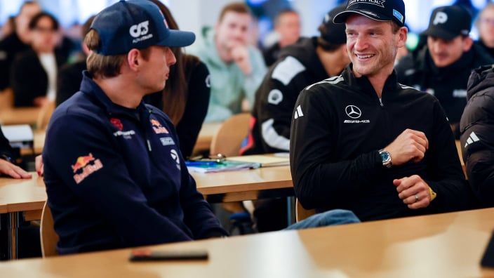 max-verstappen-is-no-diva-–-nurburgring-rival-on