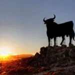 osborne-bull-at-70:-english-roots-behind-spain’s-best-known-roadside-legend