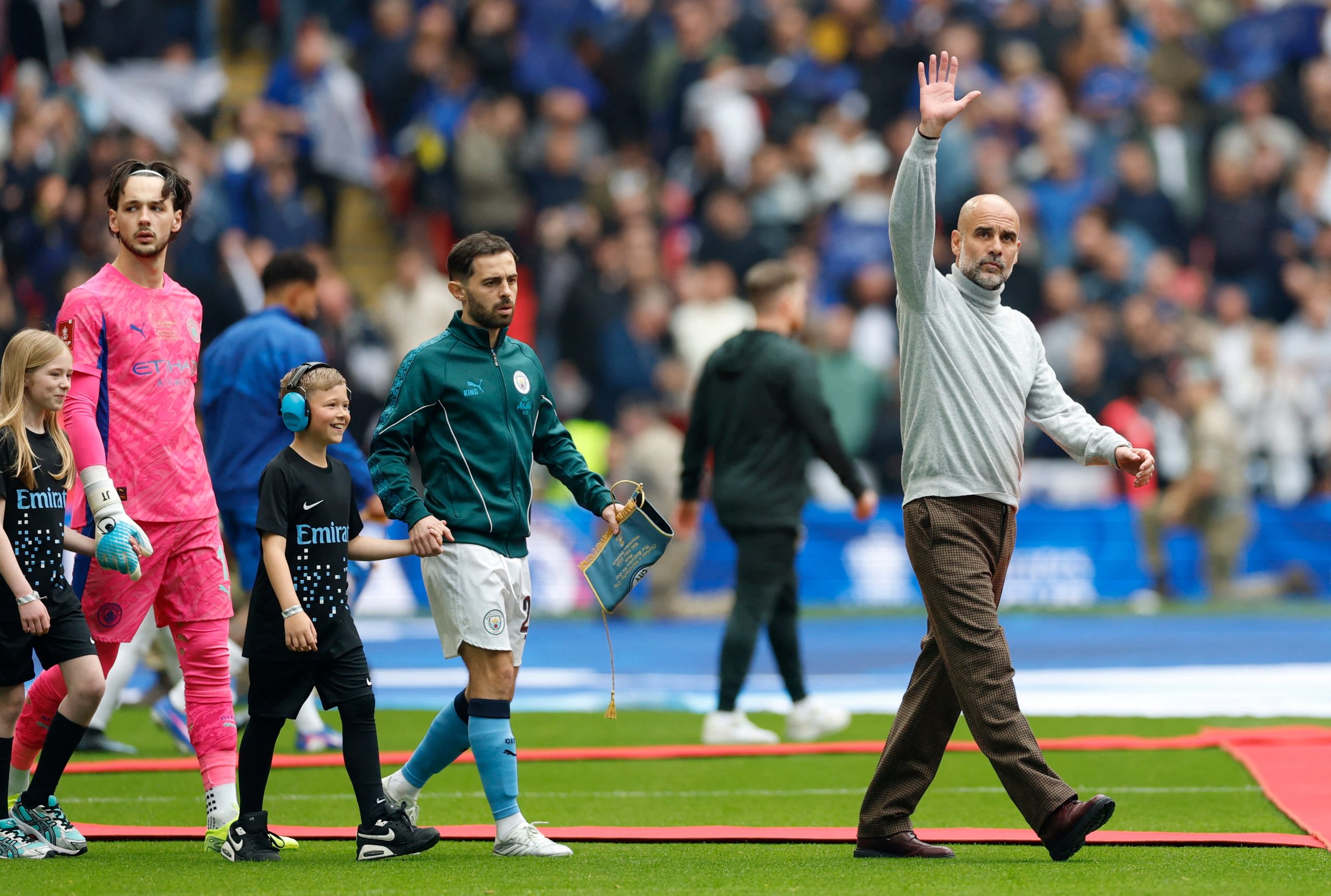 guardiola-ultima-su-salida-del-manchester-city-este-verano-tras-una-decada-en-el-club