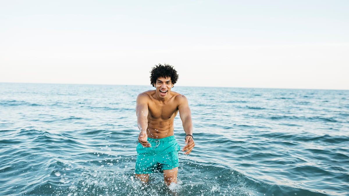 los-banadores-de-hombre-con-secado-ultrarrapido-que-arrasan-en-amazon