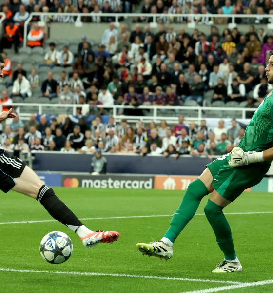 el-barcelona-cierra-el-fichaje-de-gordon-por-70-millones