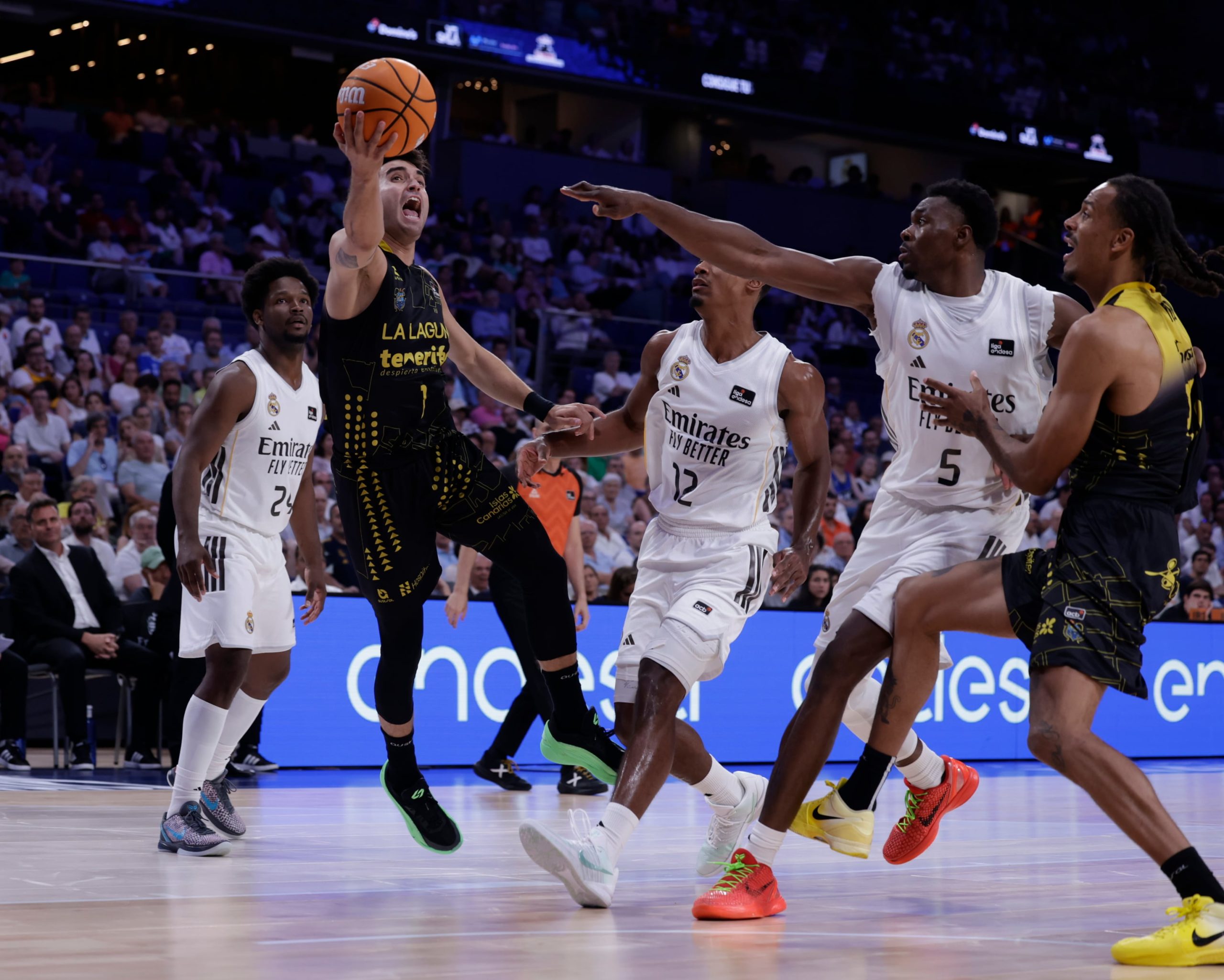 el-madrid,-a-un-paso-de-la-eliminacion-en-los-‘playoffs’