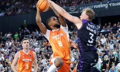 el-valencia-se-olvida-del-susto-del-miercoles,-liquida-al-bilbao-con-autoridad-y-ya-esta-en-semifinales-de-la-acb