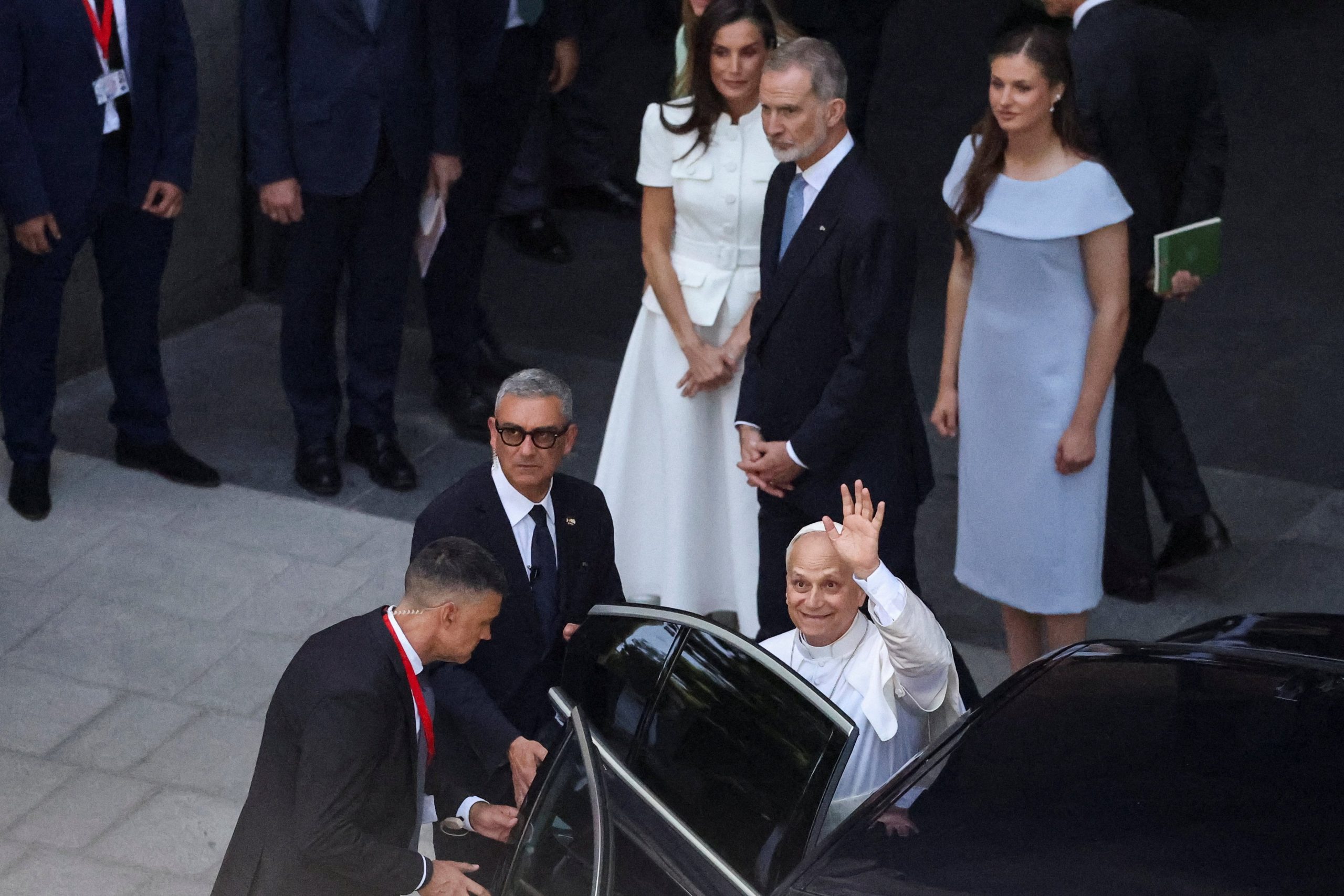 el-segundo-dia-de-la-visita-del-papa-leon-xiv-a-madrid,-en-imagenes