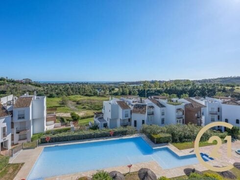 2-bedroom-apartment-for-sale-in-benahavis-with-pool-garage-–-e-645,000