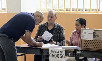 resultados-de-las-elecciones-en-peru,-en-vivo-|-los-sondeos-a-pie-de-urna-pronostican-un-empate-entre-keiko-fujimori-(50,7%)-y-roberto-sanchez-(49,3%)