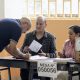 resultados-de-las-elecciones-en-peru,-en-vivo-|-los-sondeos-a-pie-de-urna-pronostican-un-empate-entre-keiko-fujimori-(50,7%)-y-roberto-sanchez-(49,3%)
