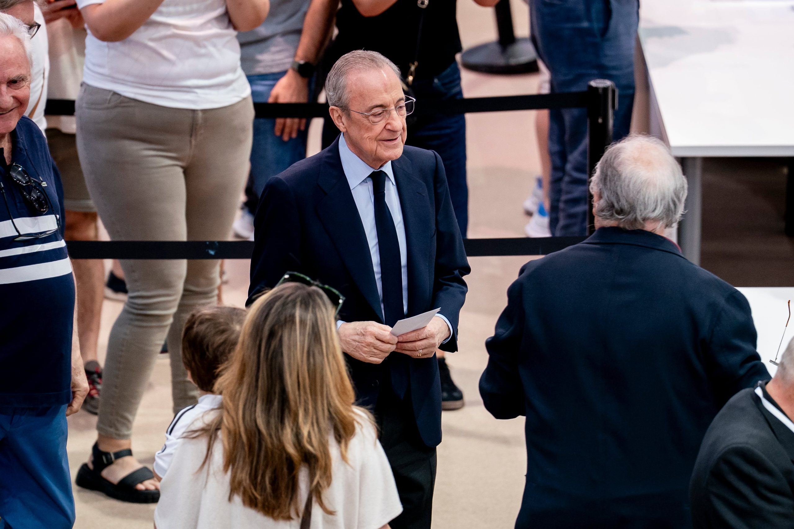 florentino-perez-derrota-a-enrique-riquelme-y-sera-presidente-del-real-madrid-hasta-2030