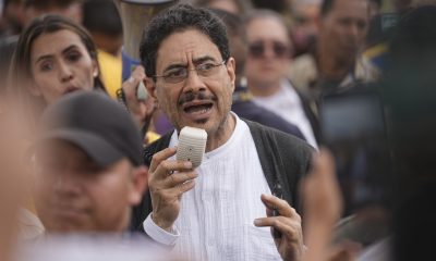 ivan-cepeda-enters-final-stretch-of-presidential-campaign-with-no-money-and-petro-on-his-heels