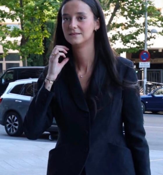 victoria-federica-de-marichalar-fue-vestida-de-dior-para-ver-al-papa