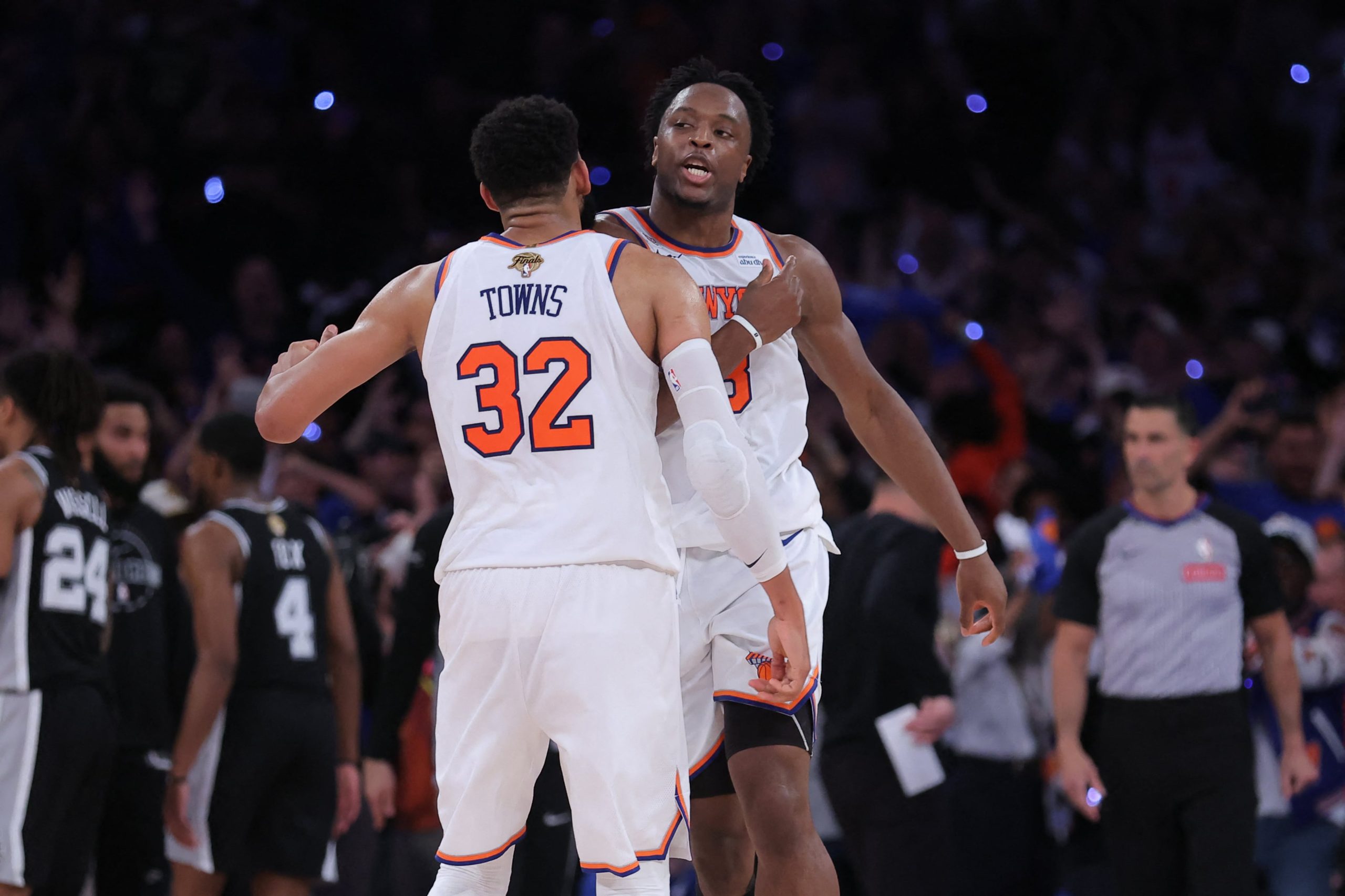 los-knicks-acarician-el-campeonato-de-la-nba-frente-a-los-spurs-tras-la-mayor-remontada-de-la-historia
