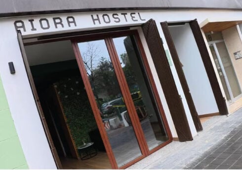 three-british-tourists-sexually-assaulted-by-man-posing-as-valencia-hostel-worker