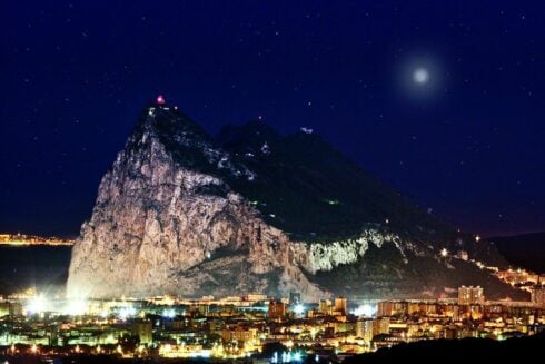 gibraltar-suffers-three-hour-power-cut-during-international-gaming-summit-pitching-the-rock-to-investors