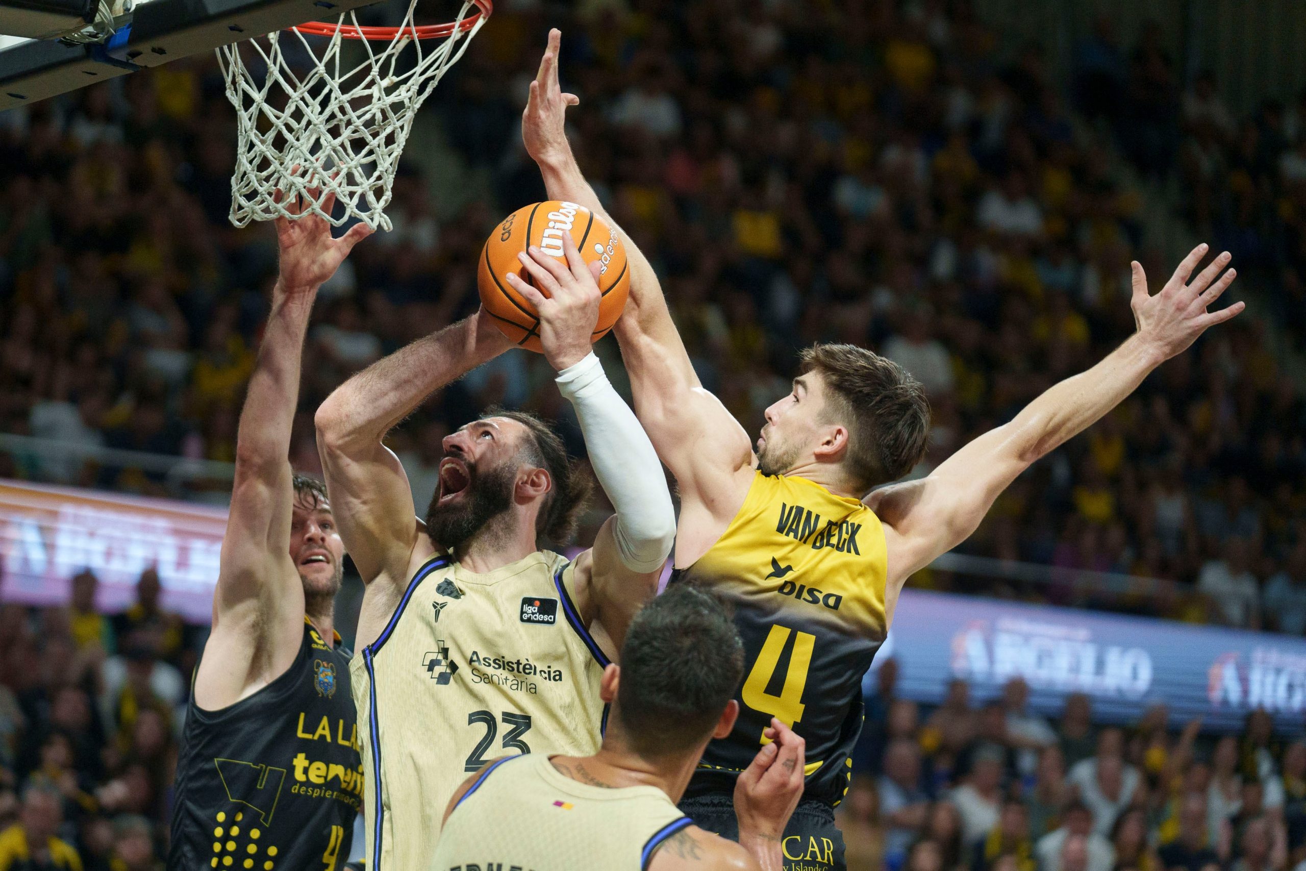 el-renacido-barcelona-alcanza-la-final-de-la-liga-acb