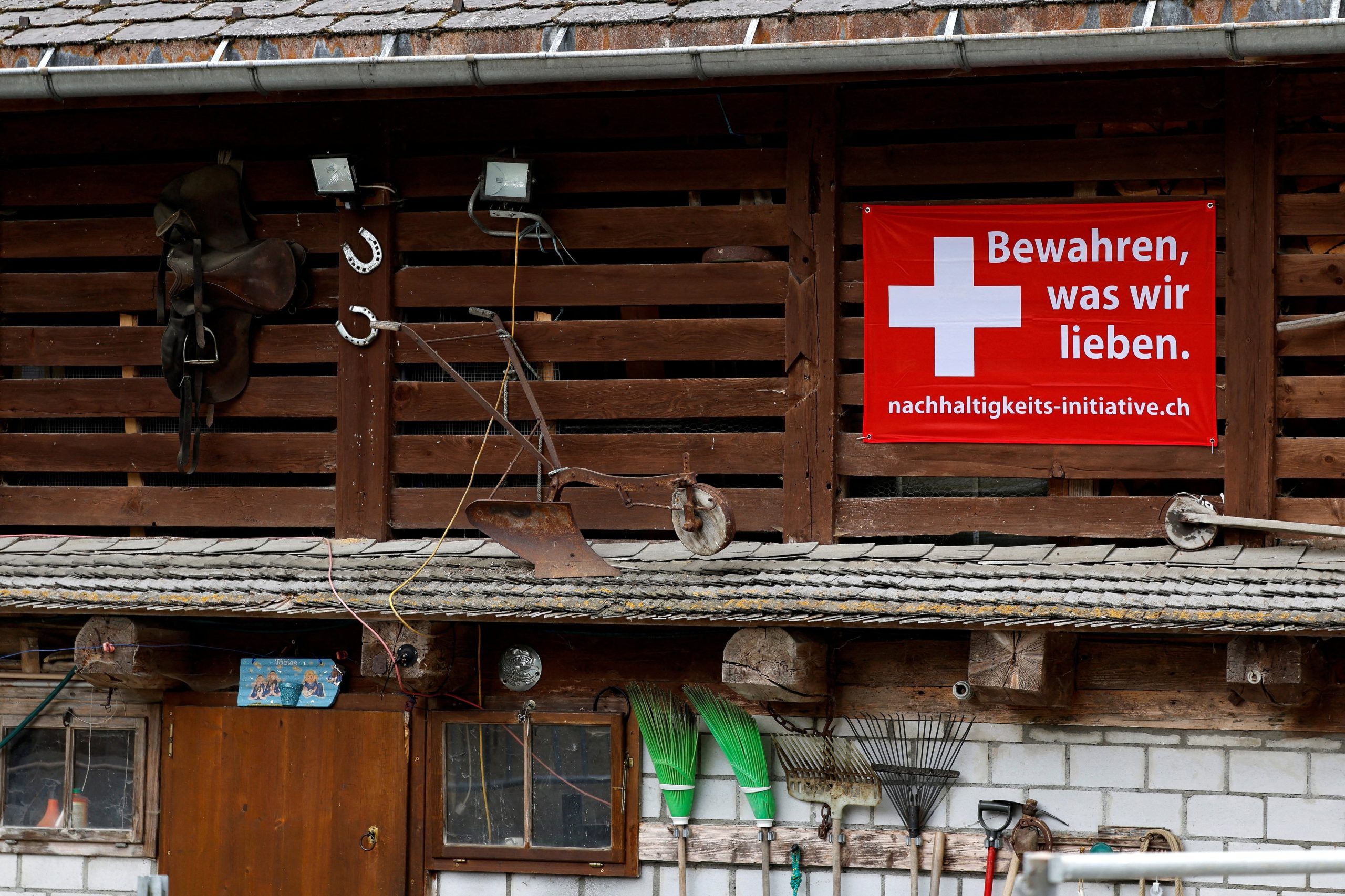 suiza-rechaza-imponer-un-tope-de-10-millones-de-habitantes-a-su-poblacion,-segun-las-proyecciones-del-referendum