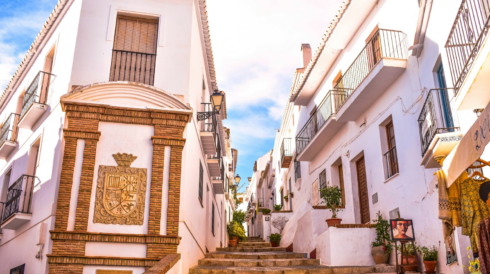 these-are-the-best-small-villages-for-a-weekend-break-in-spain-–-trust-gaudi,-picasso-and-sartre
