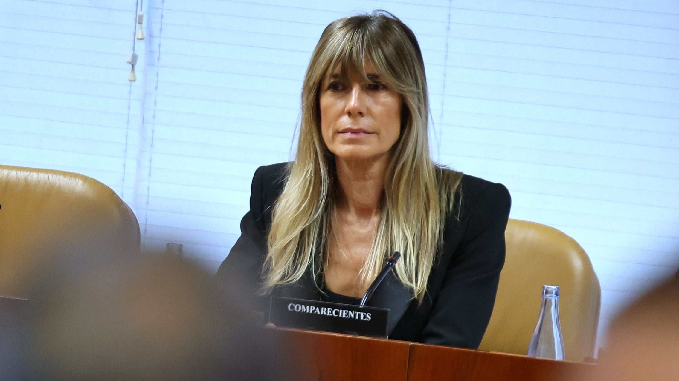 la-acusacion-liderada-por-hazte-oir-pide-retirarle-el-pasaporte-a-begona-gomez
