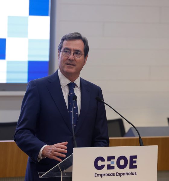 la-ceoe-sale-en-tromba-contra-el-absentismo:-pide-que-la-seguridad-social-costee-las-bajas-y-las-sustituciones-desde-el-primer-dia