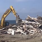 bulldozers-demolish-iconic-berebere-chiringuito-in-torre-del-mar