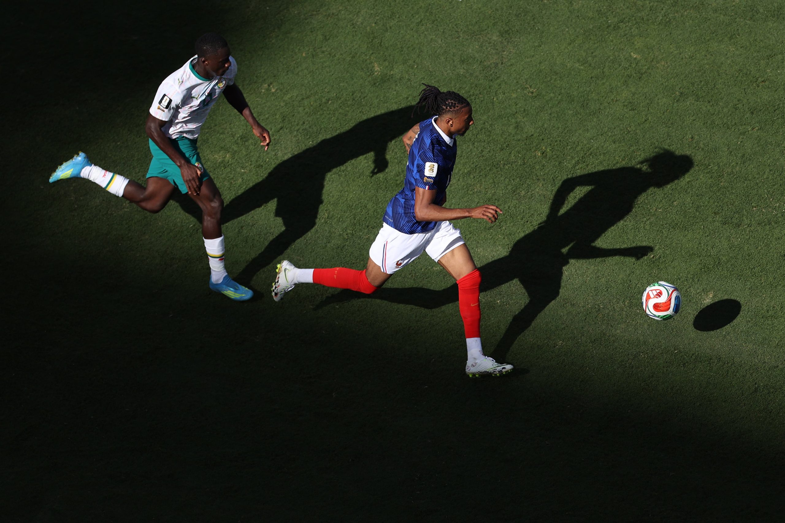 olise-inventa-y-mbappe-golea-para-doblegar-a-senegal