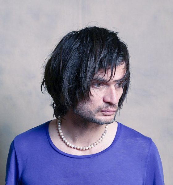 jonny-greenwood,-radiohead-guitarist:-‘cancelling-music-is-the-same-as-taking-books-off-shelves’