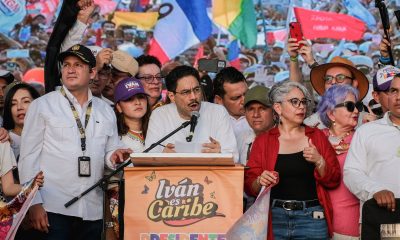 dentro-de-la-campana-de-cepeda,-de-los-discursos-en-plaza-publica-a-las-redes-de-los-‘kpopers’