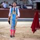 cristian-perez-roza-la-puerta-grande-ante-una-dura-mansada-en-madrid