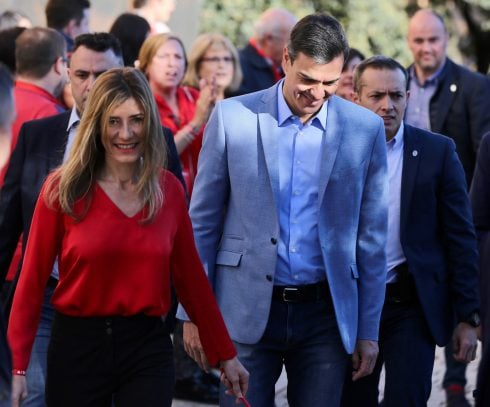 wife-of-pedro-sanchez-ordered-to-surrender-passport-and-banned-from-leaving-spain-ahead-of-corruption-trial