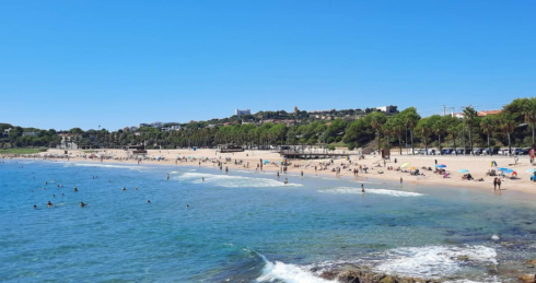 three-teenagers-drown-in-devastating-beach-tragedy-at-spanish-tourist-hotspot