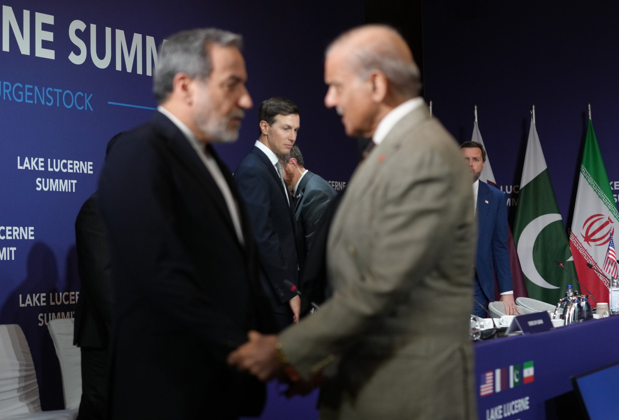 ultima-hora-de-la-guerra-de-estados-unidos-e-israel-contra-iran,-en-directo-|-iran-y-ee-uu-pactan-una-hoja-de-ruta-para-alcanzar-un-acuerdo-final-del-conflicto-en-60-dias