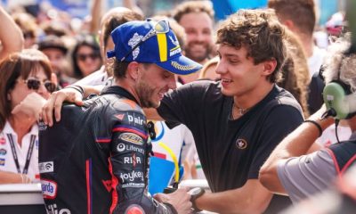 marshal-reacts-after-being-slapped-by-angry-racer-following-crash