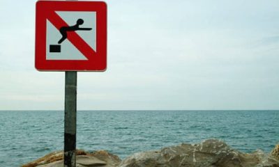 swimmers-are-ignoring-bans-and-jumping-from-the-same-tarragona-rocks-where-three-children-died-just-days-after-the-tragedy