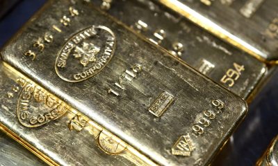 gold-falls-below-$4,000-an-ounce-for-the-first-time-since-november