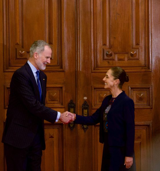 el-rey-felipe-vi-y-claudia-sheinbaum-entierran-el-distanciamiento-entre-espana-y-mexico-con-un-encuentro-en-palacio-nacional