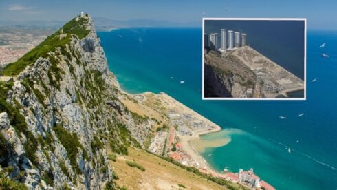 alarm-as-gibraltar-coast-appears-to-be-engulfed-in-large-brown-stain-–-dredging-work-for-huge-eastside-marina-development-blamed