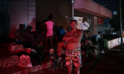 aid-trickles-in,-survivors-sleep-outside,-and-looting-breaks-out-in-la-guaira,-the-venezuelan-city-hardest-hit-by-the-earthquake
