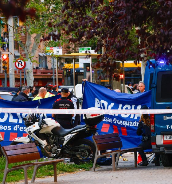 dos-heridos,-uno-grave,-en-un-tiroteo-en-barcelona,-donde-se-busca-al-agresor