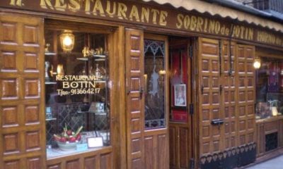 inside-the-world’s-oldest-restaurant:-the-madrid-eatery-loved-by-ernest-hemmingway-where-the-suckling-pig-steals-the-show